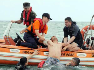 Samsun Sahil Güvelik'ten boğulma kurtarma tatbikatı