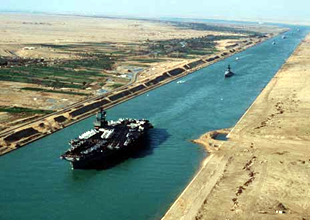 Mısır yeni kanalın yüzde 47'sini tamamladı