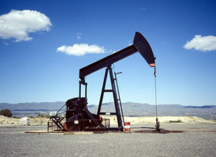 Suudi Arabistan'dan Petrole Bir Darbe Daha