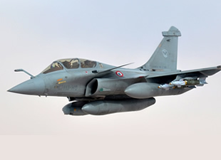 Hindistan'dan dev savaş uçağı siparişi