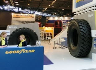 Goodyear'dan iş makine lastiği