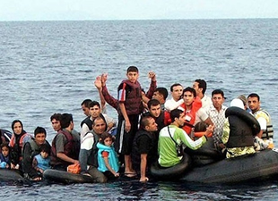 İtalya'da 3 bin 300 kaçak göçmen kurtarıldı