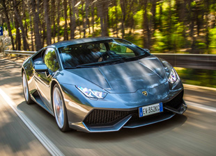 Lamborghini Aventador: Sadece ve Benzersiz Bir Şekilde Lamborghini Aventador: Sadece ve Benzersiz Bir Şekilde