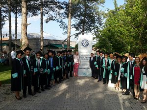 Erzincan Üniversitesi SHYO ilk mezunlarını verdi