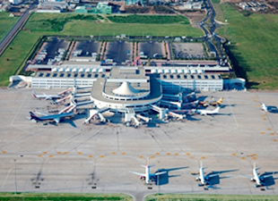 Türkiye'nin en yoğun ikinci havalimanı Antalya'da