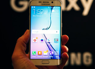 Samsung'tan iki yeni telefon