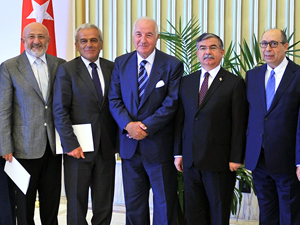 Türk Denizcilik Sektörü, TBMM Başkanı İsmet Yılmaz'ı makamında ziyaret etti
