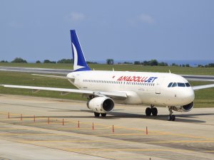 AnadoluJet'ten çocuklara özel kampanya