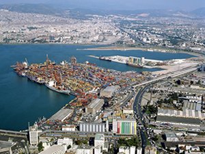Ekrem Demirtaş'tan Çin'e Alsancak Limanı daveti
