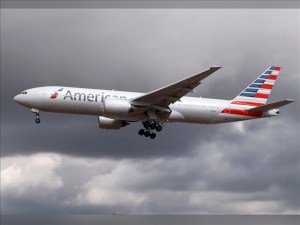 American Airline uçağında duman paniği