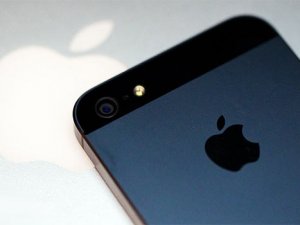 Apple, isim konusunda kararsız kaldı