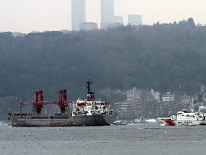 Rusya'nın sivil gemilerine de sıkı takip