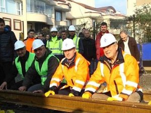 Otogar-Sekapark tramvay hattının ilk rayları monte edildi