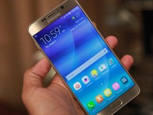 Galaxy Note 5 için yeni bir güncelleme yayınlandı