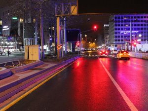 Atatürk Bulvarı araç trafiğine açıldı