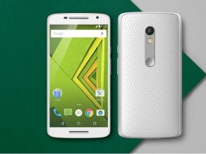 Şarjı en çok dayanan telefon: Motorola Moto X Play Dual SIM