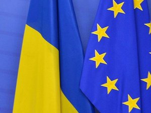AB Komisyonu Ukrayna'ya vize muafiyeti önerisinde bulunacak