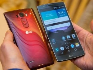 LG G Flex 2 Android 6.0 güncellemesi onaylandı