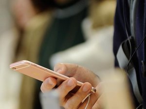 Akıllı telefonlar için yaz saati uyarısı