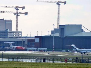 Brüksel Zaventem Havalimanı’nın açılışı için çalışmalar sürüyor