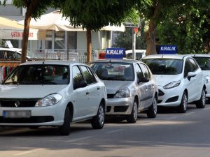 '300 bin kiralık araç yollarda'