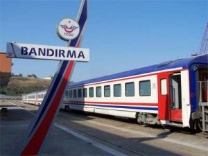 Bandırma'ya tren seferleri başladı