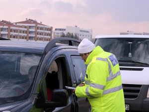 Kış lastiği takmayan araçlara ceza yağdı