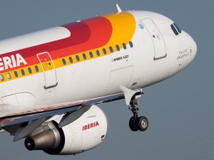 Iberia'dan tarihi uçuş