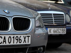 Bakan Tüfenkci'den yabancı plakalı araç uyarısı