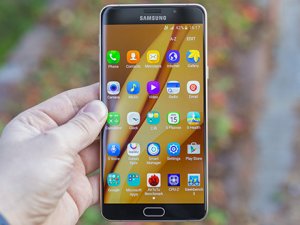 Galaxy A9 (2016) için Android 6.0.1 çıktı!