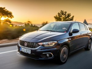 Radarlı Fiat Egea Hatchback satışta