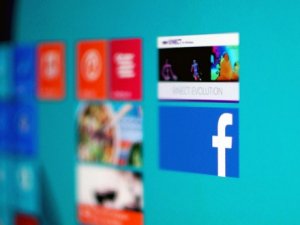Windows 10'a Facebook canlı yayın desteği