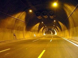 İstanbul trafiği için 7 tünelle çözüm