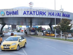 Atatürk Havalimanı'nda uçuş işlemleri sorunsuz bir şekilde devam ediyor