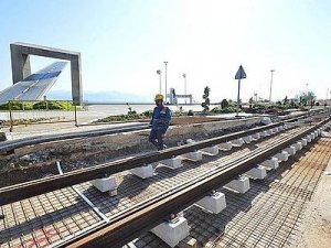 Karşıyaka tramvay hattında ikinci etap çalışmaları başladı