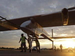 Solar Impulse 2 Mısır'a doğru yola çıktı