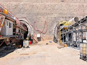 Türkiye'nin en uzun demiryolu tünelinde çalışmalar hızlandı