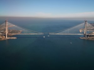 Yavuz Sultan Selim Köprüsü'nün kuleleri son halini aldı