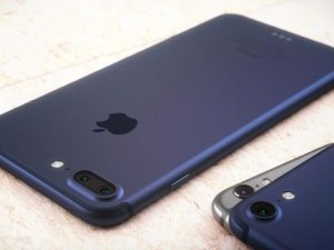 iPhone 7 256 GB depolama ile gelecek