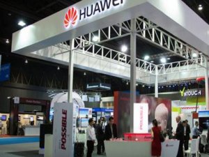 Huawei iki yeni telefonu için tanıtım görseli yayınladı