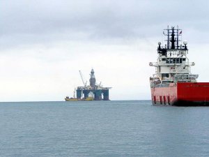 Türkiye'nin denizlerindeki petrol keşfedilmeyi bekliyor