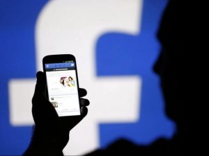 Facebook, arkadaşlarınızın ne konuştuğunu gösterecek