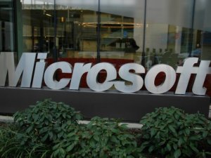 Microsoft, Linux Vakfı’na üye oldu