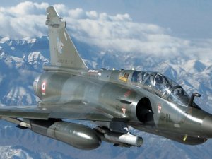 Almanya ve Fransa ortak savaş uçağı üretecek