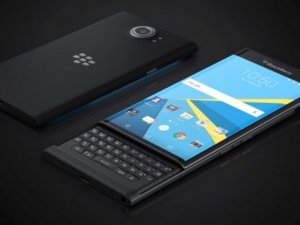 BlackBerry marka haklarını Çinli TCL aldı