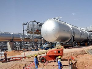 Suudi ekonomisi "yüksek petrol fiyatlarını" arıyor