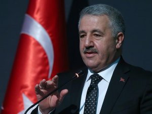 Ahmet Arslan: PTT'ye bu yıl 2 bin 500 personel alınacak