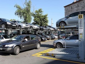 Akıllı otopark tabelaları yaygınlaşıyor