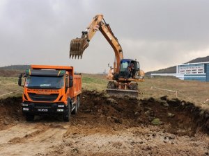 Samsun´da OMÜ tramvay hattı için ilk kazma vuruldu