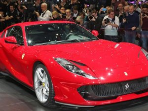 Ferrari'nin en hızlısı haziranda Türkiye'de